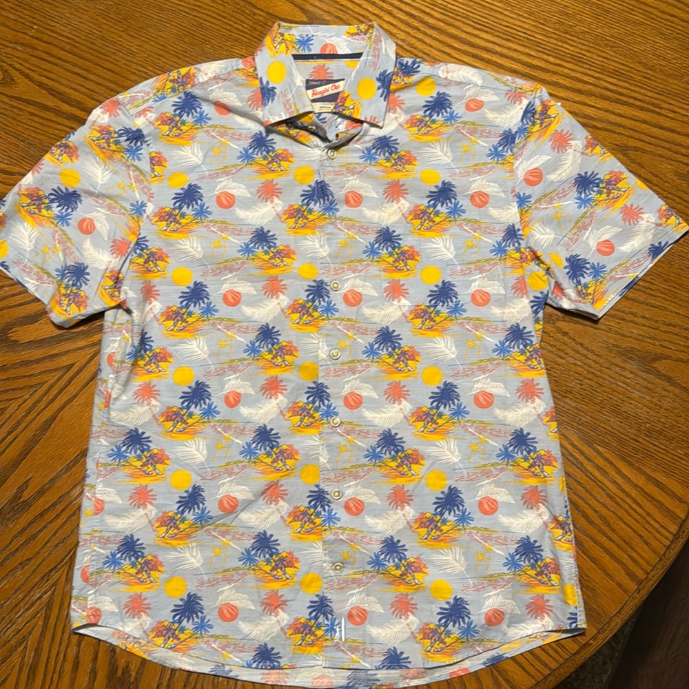 Johnnie-O Hangout Short Sleeve Island Vibe Button Up Sz. M